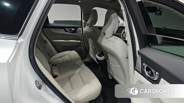 Volvo XC60 second Generation id 4353974 из Кореи 41