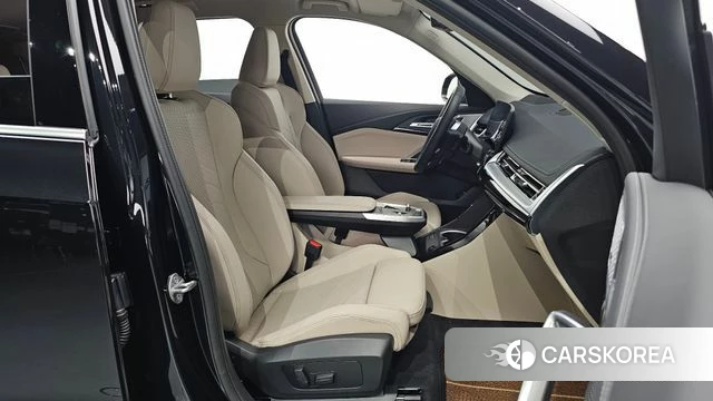 BMW X1 (U11) id 4554665 из Кореи 34
