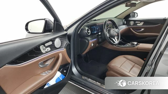 Mercedes-Benz E-Class W213 id 3966100 из Кореи 20