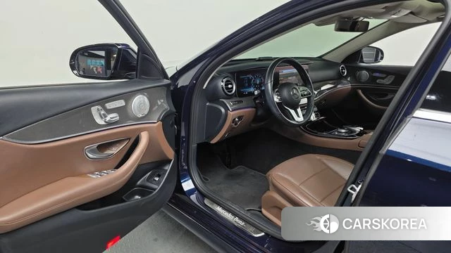 Mercedes-Benz E-Class W213 id 3813846 из Кореи 20