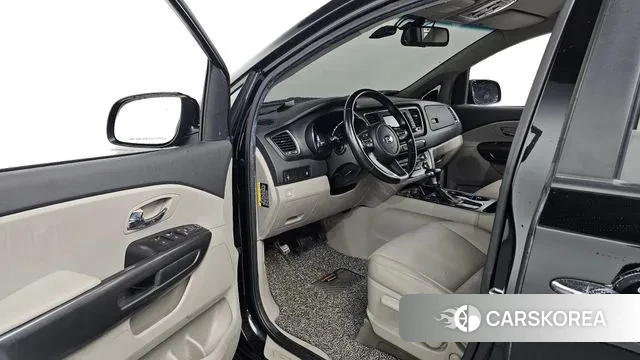 Kia The New Carnival id 3717980 из Кореи 20