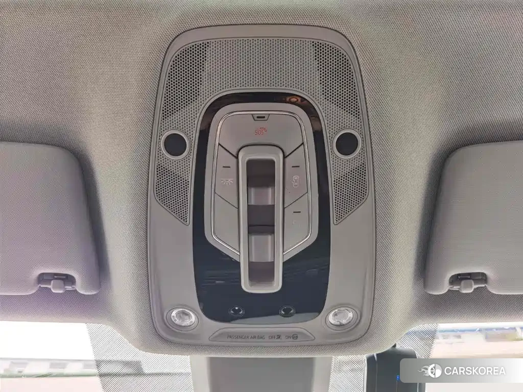 Audi Q5L id 4576367 из Китая 29