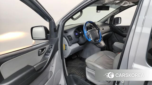 Hyundai The New Grand Starex id 4873257 из Кореи 30