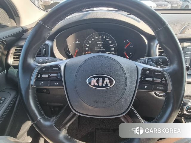 Kia The New Sorento id 4596359 из Кореи 16
