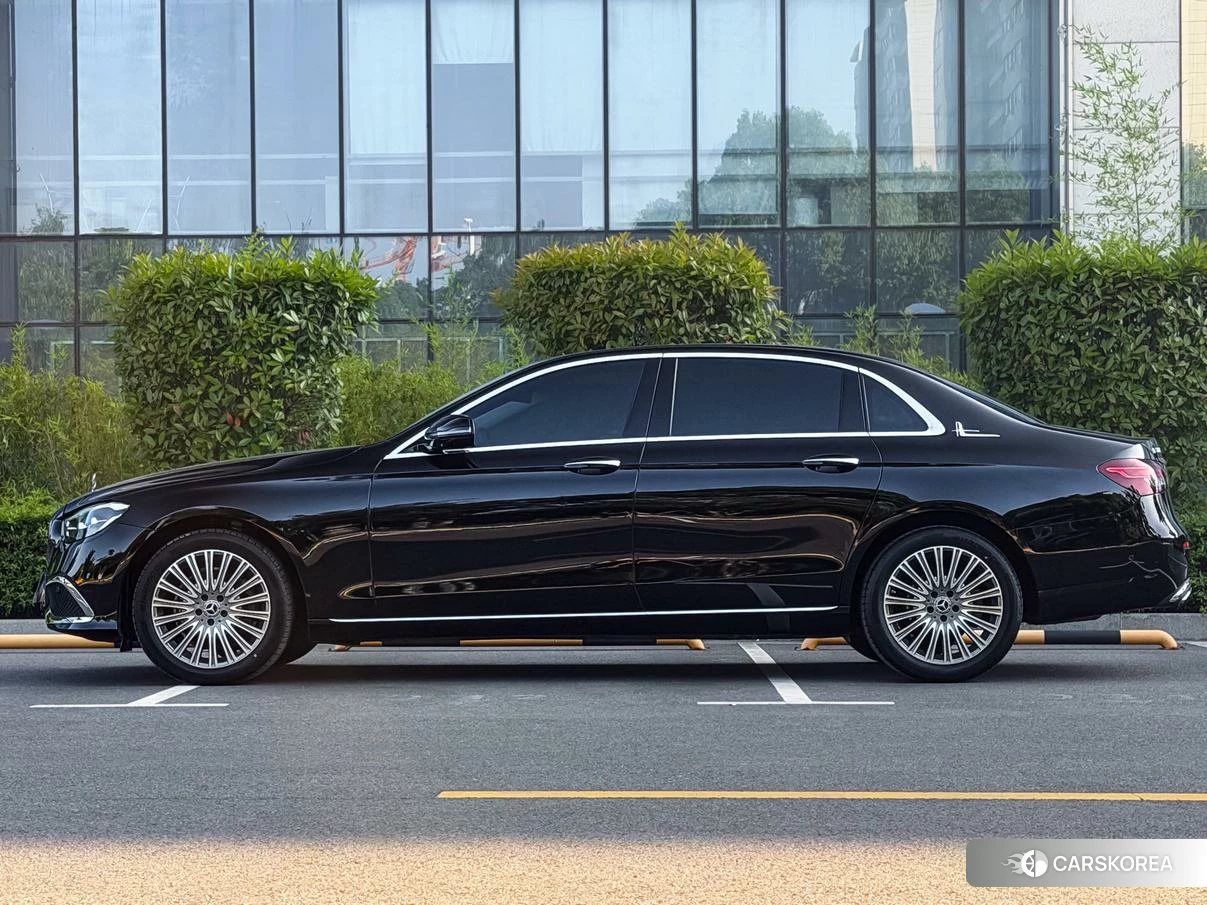 Mercedes-Benz E-class id 4452418 из Китая 22