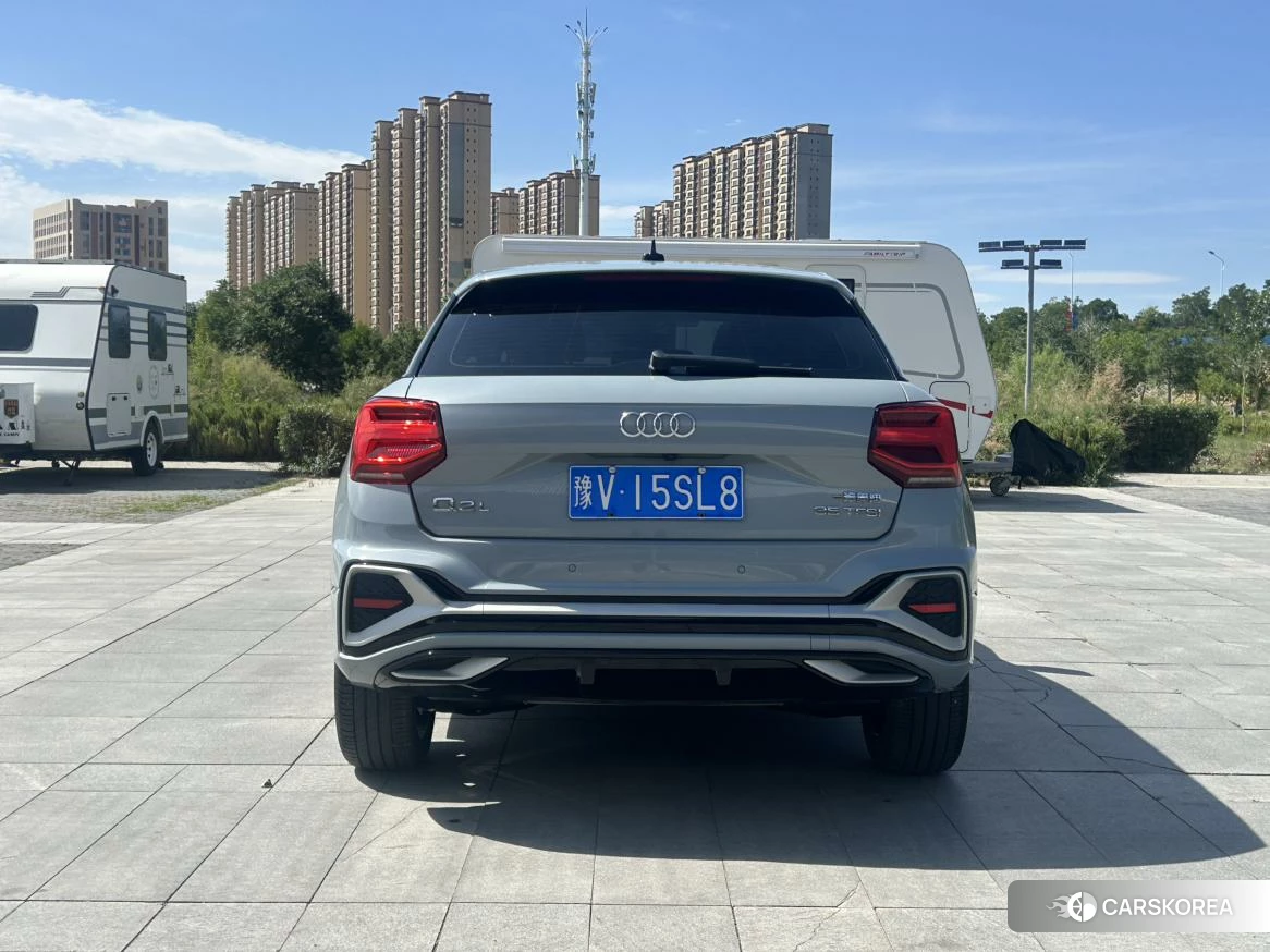 Audi Q2L id 4492678 из Китая 18