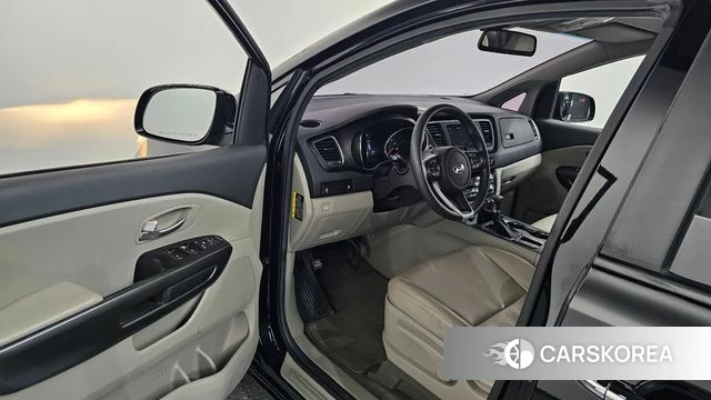 Kia The New Carnival id 4477481 из Кореи 31