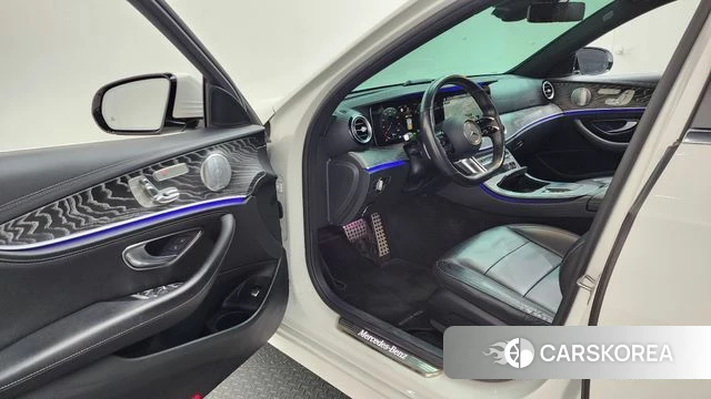 Mercedes-Benz E-Class W213 id 4625439 из Кореи 34