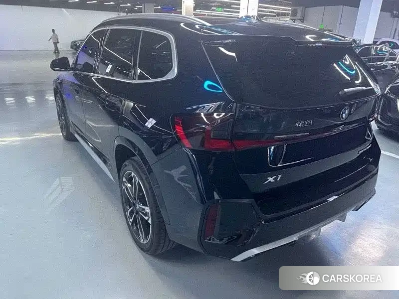BMW X1 id 4679460 из Китая 14