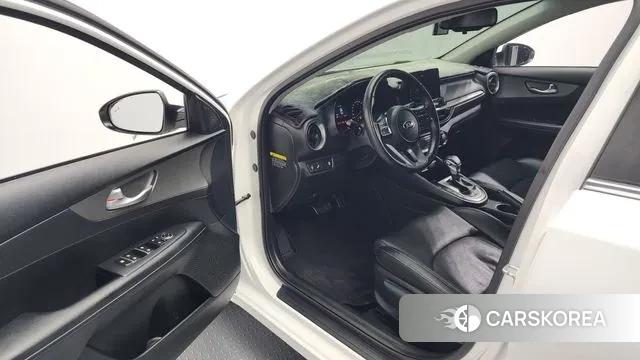 Kia Come New K3 id 3470011 из Кореи 20