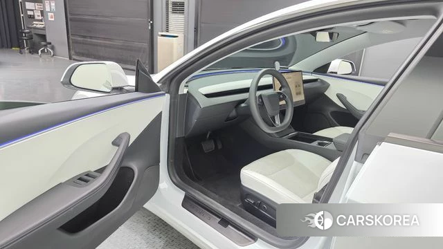 Tesla Model 3 id 4691554 из Кореи 20