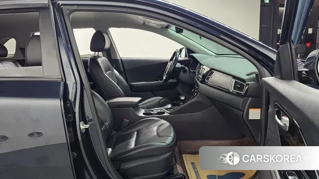 Kia Niro id 3391819 из Кореи 20