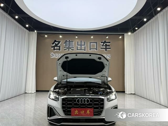 Audi Q2L id 4313620 из Китая 17