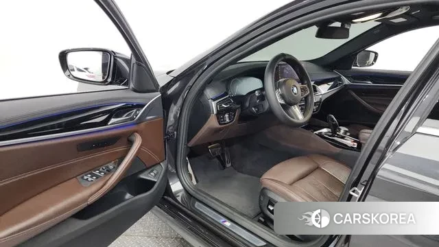 BMW 5 Series (G30) id 2961614 из Кореи 20