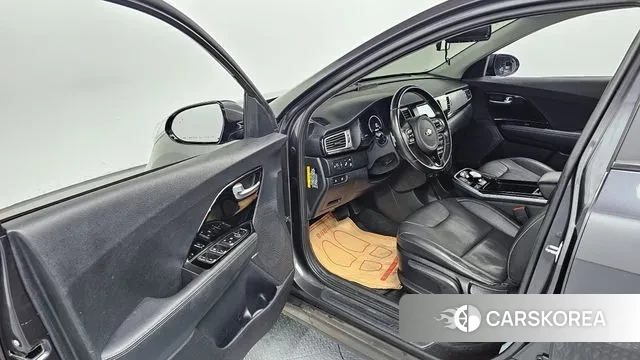 Kia Niro EV id 3622136 из Кореи 20