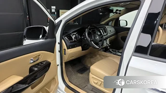 Kia The New Carnival id 3563296 из Кореи 20