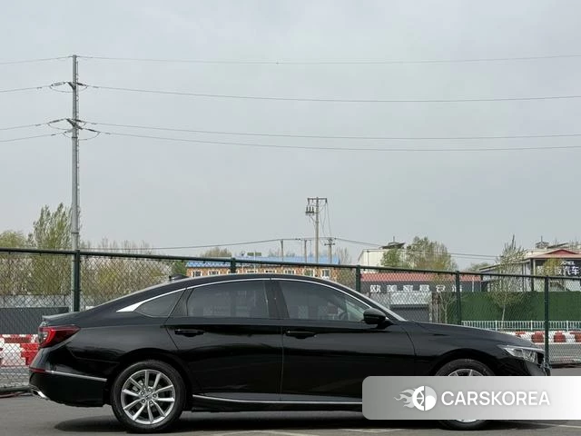 Honda Accord id 4291472 из Китая 11