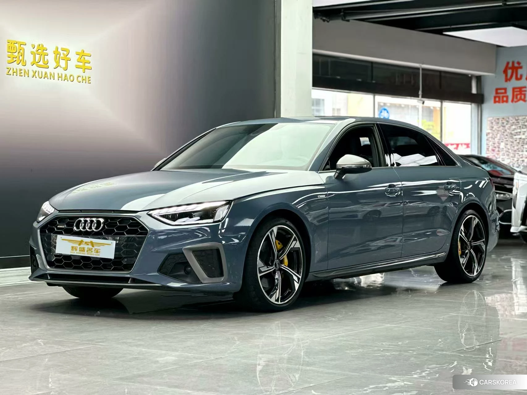 Audi A4L id 4420932 из Китая 10
