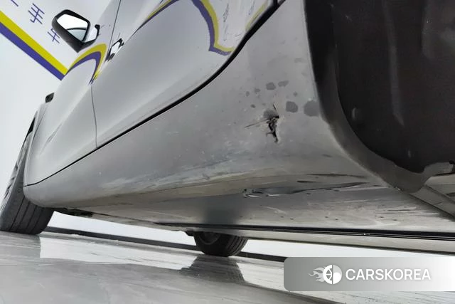 Tesla Model Y id 3968847 из Китая 17