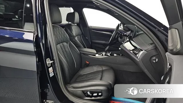 BMW 5 Series (G30) id 3432017 из Кореи 20