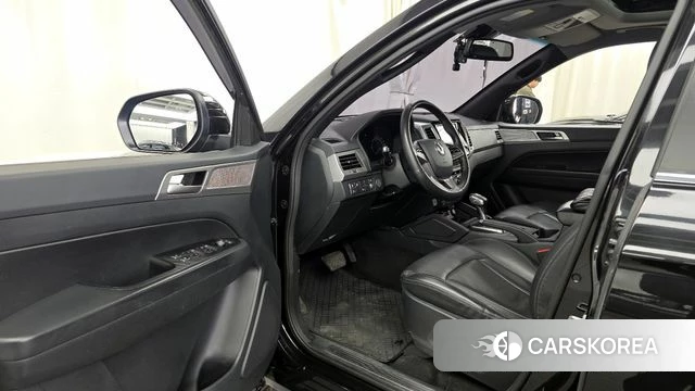 Ssangyong Rexton Sports id 3886107 из Кореи 20
