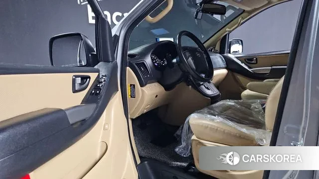 Hyundai The New Grand Starex id 3676996 из Кореи 20