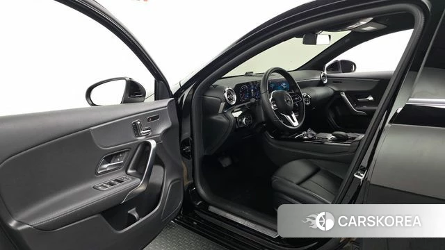Mercedes-Benz A-Class W177 id 4416070 из Кореи 30