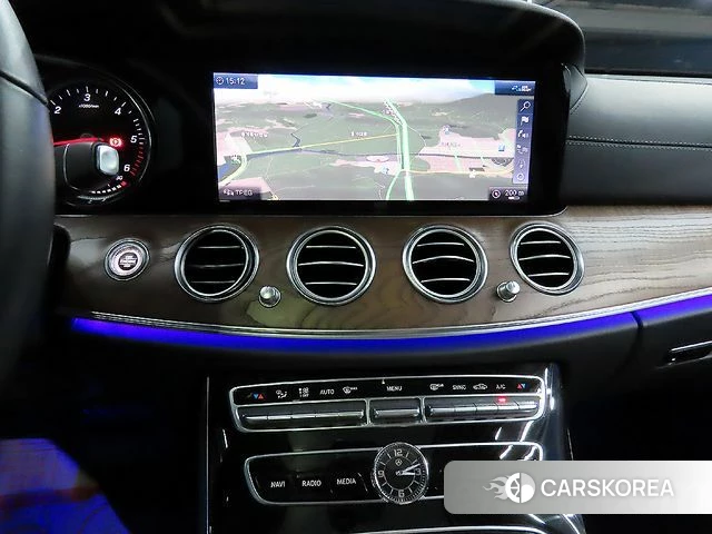 Mercedes-Benz E-Class W213 id 4496293 из Кореи 20