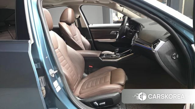 BMW 3 Series (G20) id 4784687 из Кореи 32