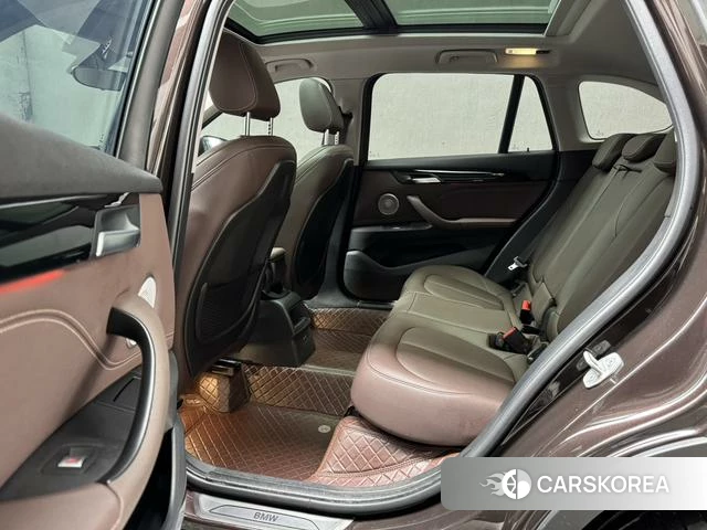 BMW X1 id 4380392 из Китая 26
