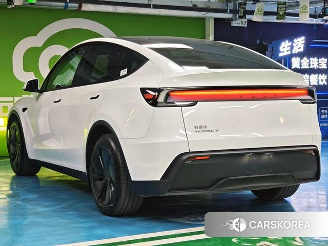 Tesla Model Y id 4213806 из Китая 20