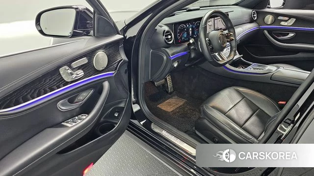 Mercedes-Benz E-Class W213 id 3915702 из Кореи 20