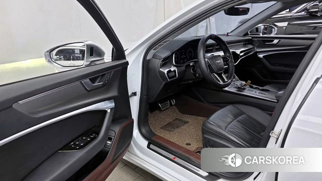 Audi A6 (C8) id 4284506 из Кореи 31