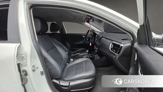 Kia Stonic id 3656705 из Кореи 20