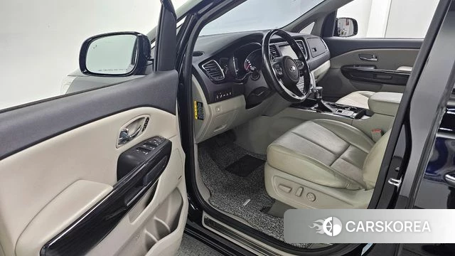 Kia The New Carnival id 3873417 из Кореи 20