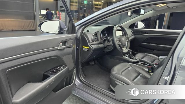 Hyundai Avante AD id 4483184 из Кореи 20