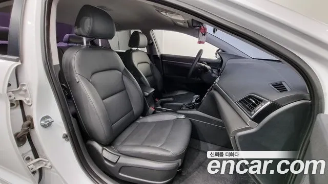 Hyundai Avante AD id 2933015 из Кореи 20