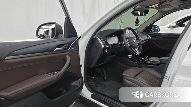 BMW X3 (G01) id 4640421 из Кореи 31