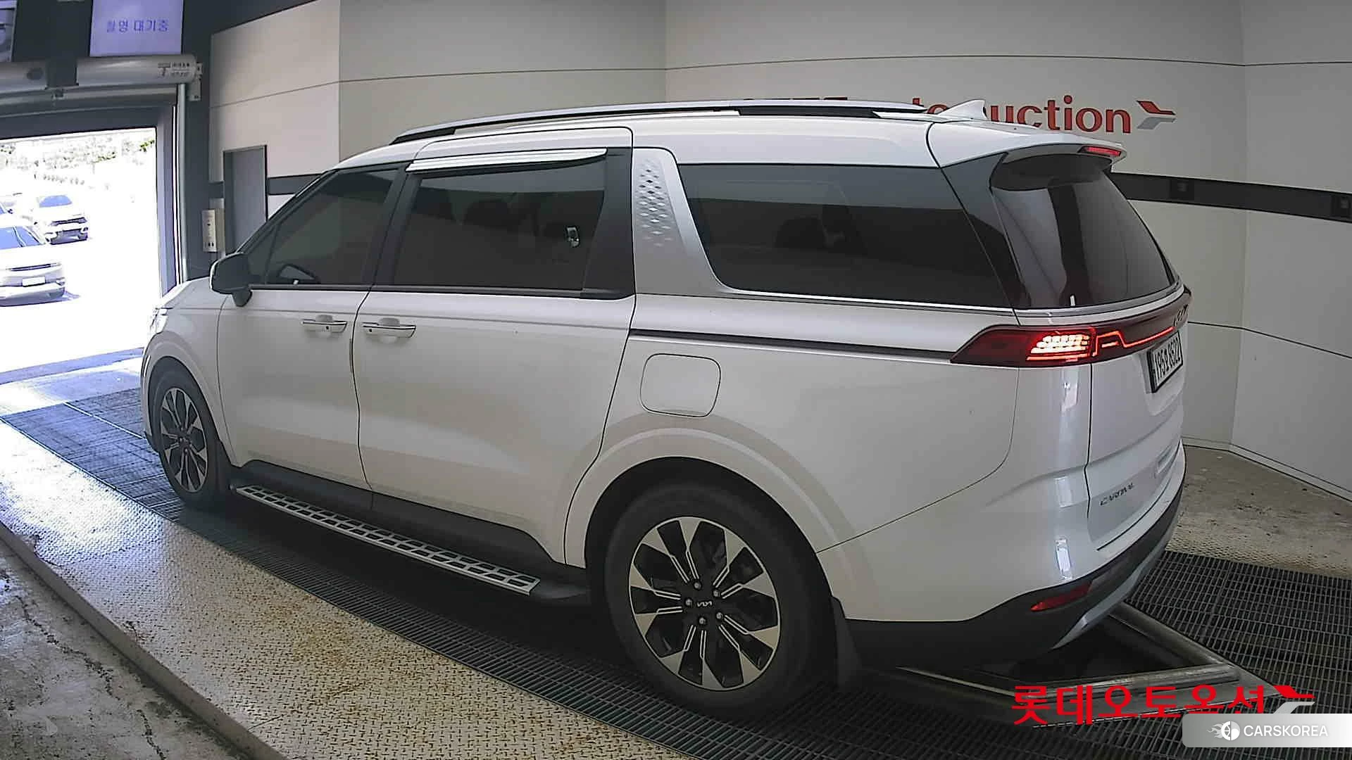 Kia Carnival id 4679376 из Кореи 37