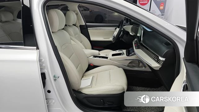 Hyundai The New Grandeur IG id 4388810 из Кореи 30