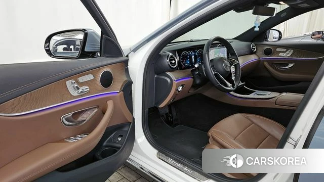 Mercedes-Benz E-Class W213 id 4303529 из Кореи 35