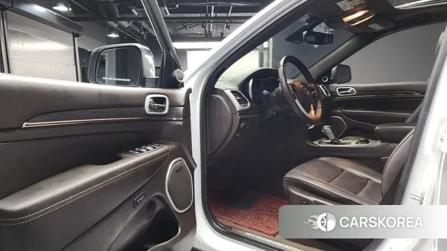 Jeep Grand Cherokee id 3509668 из Кореи 20