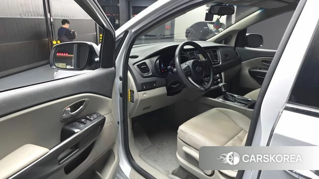 Kia The New Carnival id 3834013 из Кореи 20