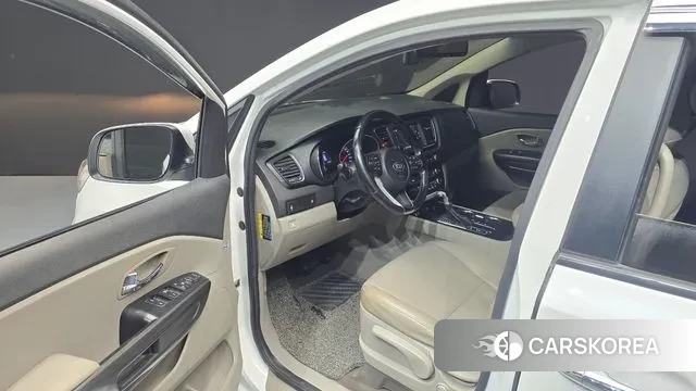 Kia The New Carnival id 3530910 из Кореи 20