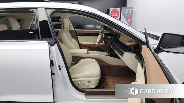 Hyundai Grandeur (GN7) id 3405468 из Кореи 20