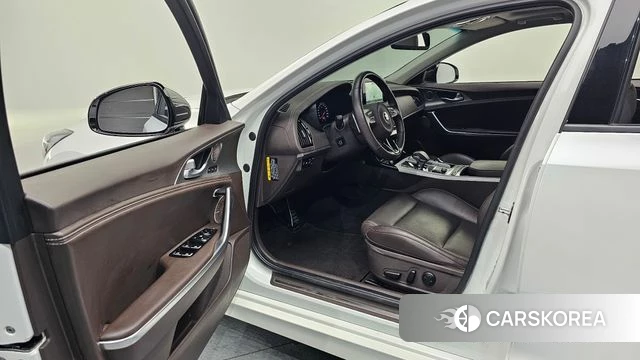 Kia Stinger id 4574611 из Кореи 33