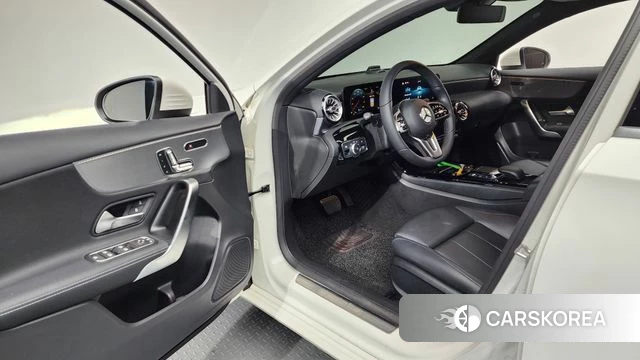 Mercedes-Benz A-Class W177 id 4580882 из Кореи 20