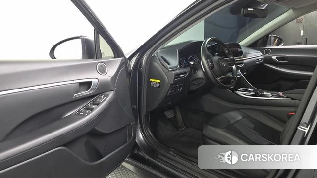 Hyundai Sonata (DN8) id 4632795 из Кореи 32
