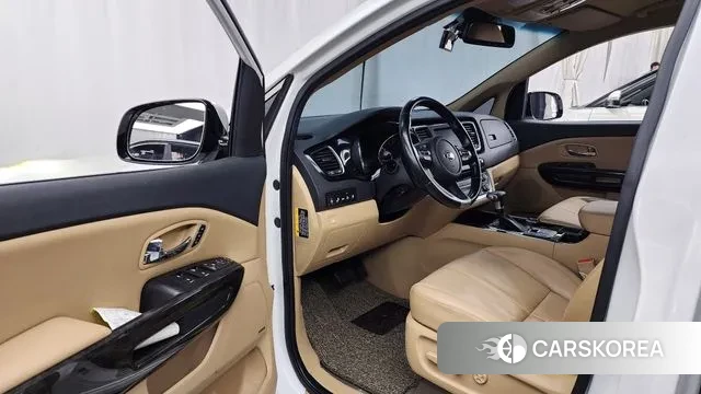 Kia The New Carnival id 3661353 из Кореи 20