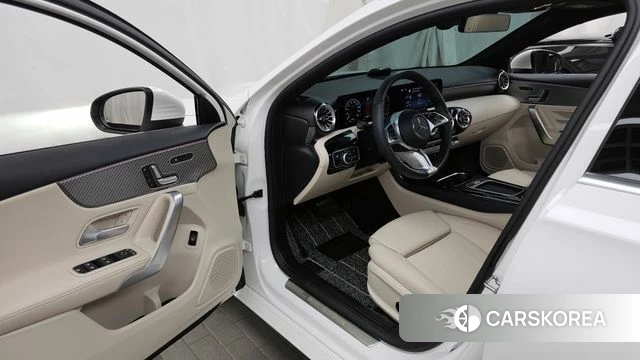 Mercedes-Benz A-Class W177 id 3850665 из Кореи 20